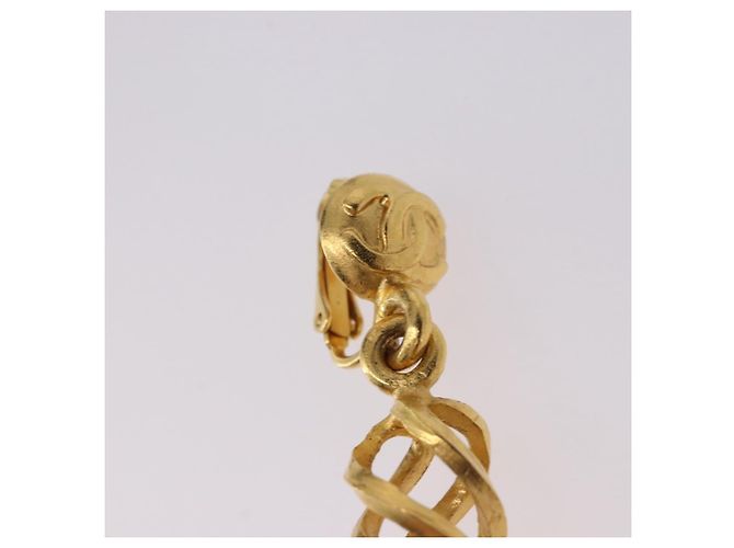 Orecchini CHANEL Metallo Tono Oro CC Auth 198823V - vista 6