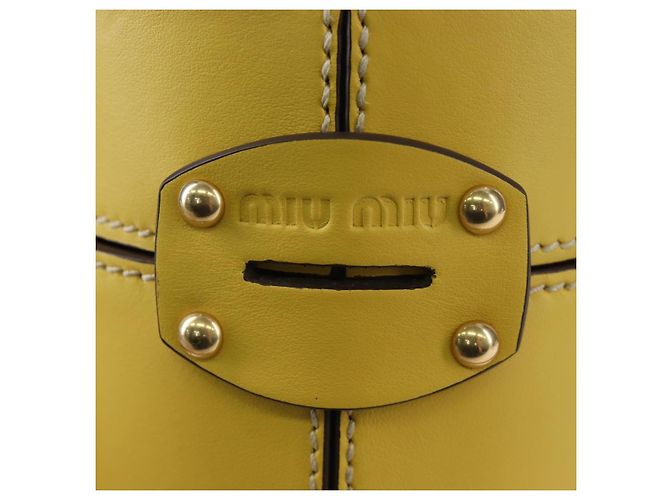 Borsa a mano Miu Miu in pelle 2way Giallo Oro Auth 195501V D'oro - vista 17
