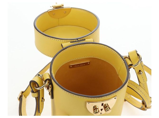 Borsa a mano Miu Miu in pelle 2way Giallo Oro Auth 195501V D'oro - vista 20