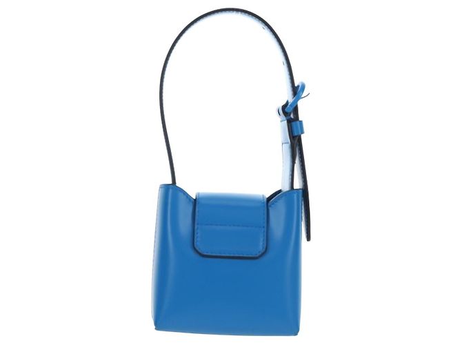 Pouch Salvatore Ferragamo Gancini in pelle blu e argento Auth 195518M - vista 3