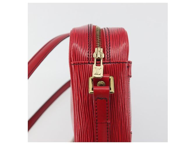 LOUIS VUITTON Epi Trocadero 23 Shoulder Bag Red M52307 LV Auth BA14976A Rosso - vista 14