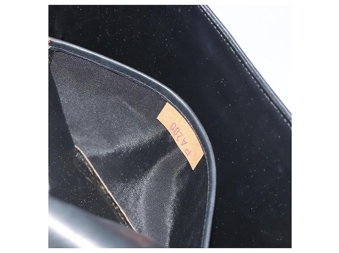 Borsa a tracolla Salvatore Ferragamo in pelle nera e oro Auth 197141 Nero D'oro - vista 23