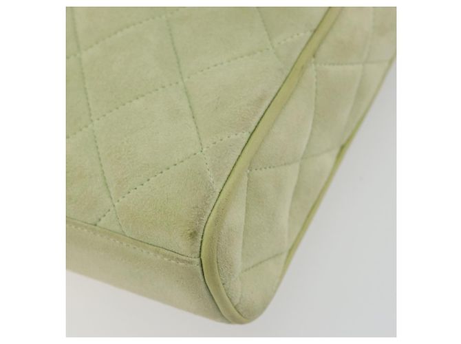 Borsa a tracolla CHANEL Matelassé in camoscio verde con CC tono oro Auth BA14888A - vista 10