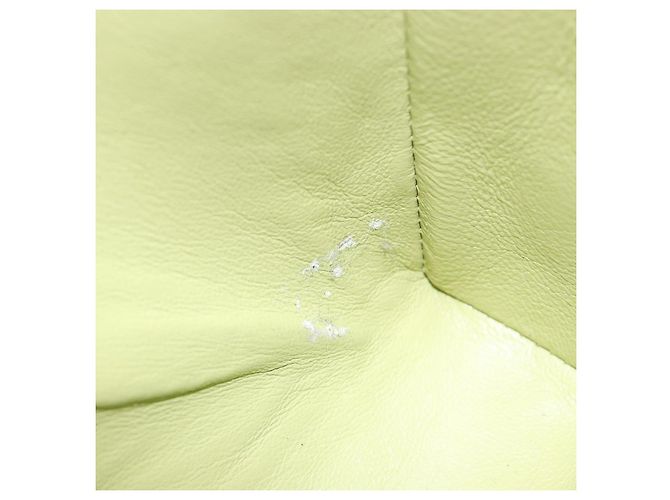 Borsa a tracolla CHANEL Matelassé in camoscio verde con CC tono oro Auth BA14888A - vista 24
