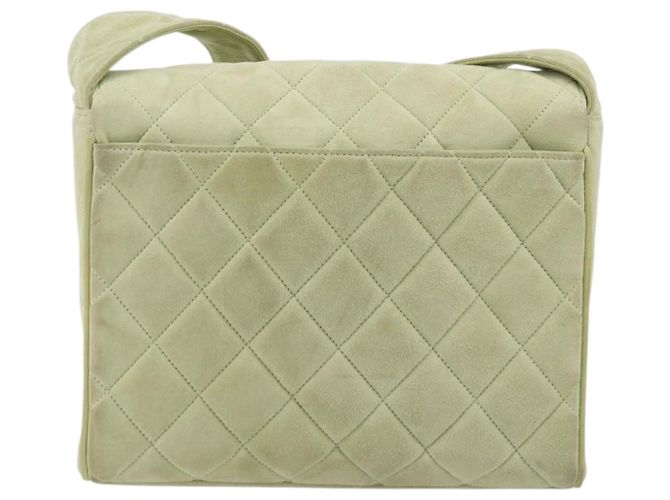Borsa a tracolla CHANEL Matelassé in camoscio verde con CC tono oro Auth BA14888A - vista 3