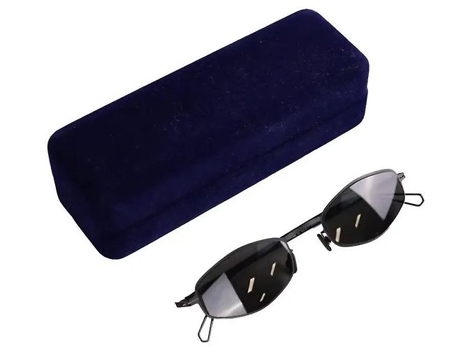 Autre Marque Black sunglasses - view 5