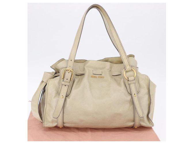 Borsa Tote Miu Miu Vitello Lux Leather Beige Gold Auth 198369M D'oro - vista 23