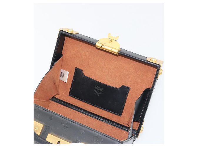 MCM Vicetos Logogram Mini Trunk PVC Leather 2way Black Gold Auth 196839A Nero D'oro - vista 18