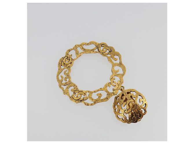 CHANEL Pierce Metal Gold Tone CC Auth 198818V - vista 11