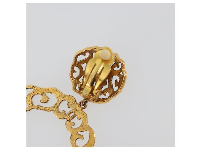 CHANEL Pierce Metal Gold Tone CC Auth 198818V - vista 16