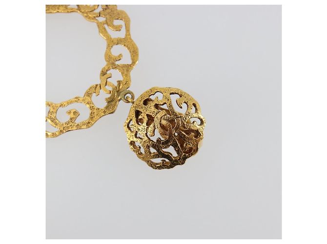 CHANEL Pierce Metal Gold Tone CC Auth 198818V - vista 4