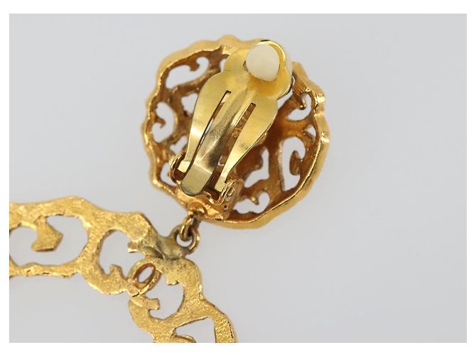 CHANEL Pierce Metal Gold Tone CC Auth 198818V - vista 8