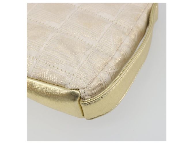 CHANEL Pochette New Travel Line Canvas Gold CC Auth 196660A D'oro - vista 12