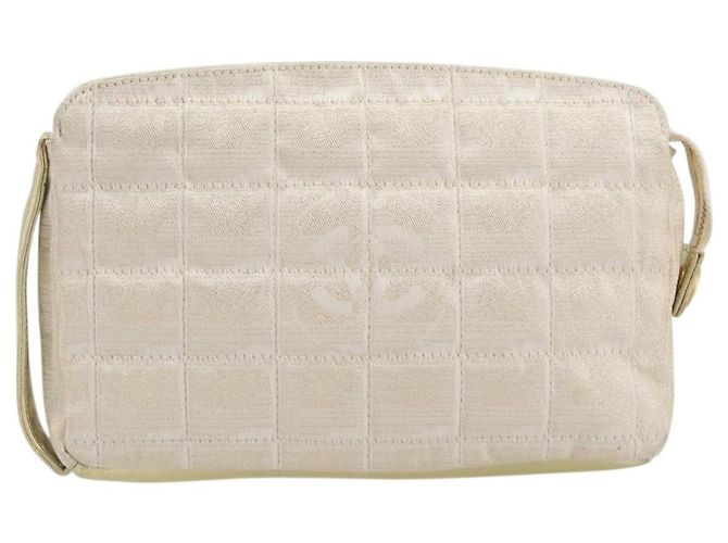 CHANEL Pochette New Travel Line Canvas Gold CC Auth 196660A D'oro - vista 2