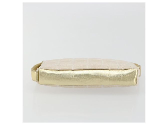 CHANEL Pochette New Travel Line Canvas Gold CC Auth 196660A D'oro - vista 9