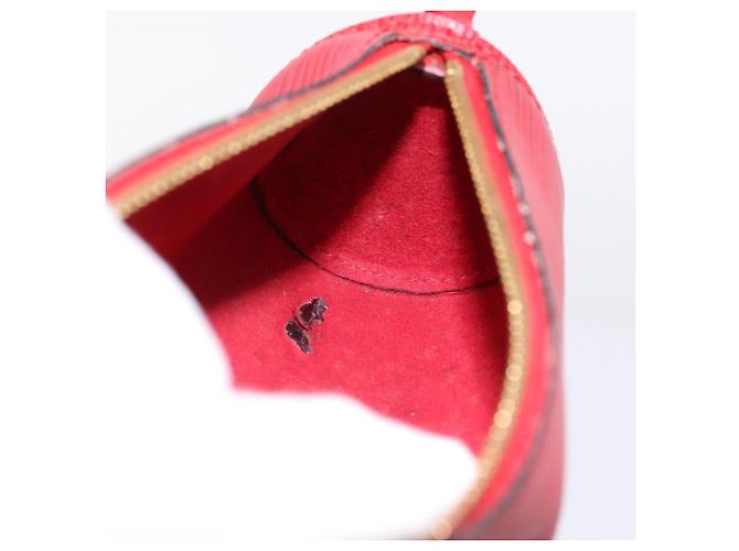 LOUIS VUITTON Epi Soufflot Pouch Accessory Pouch Red LV Auth 194740 Vermelho - vista 19
