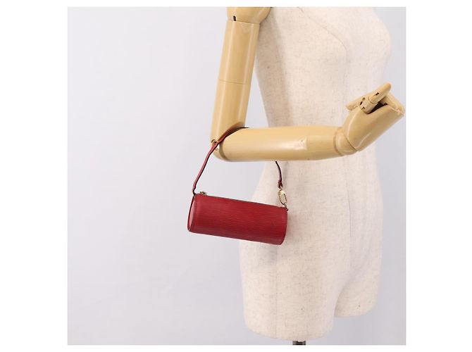 LOUIS VUITTON Epi Soufflot Pouch Accessory Pouch Red LV Auth 194740 Vermelho - vista 22