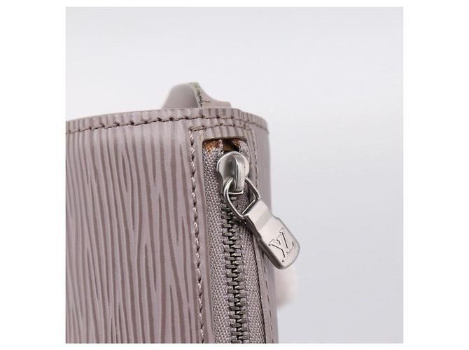 LOUIS VUITTON Epi Soufflot Pouch Lilac LV Auth 195965 Porpora - vista 15