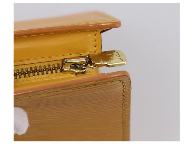 LOUIS VUITTON Epi Sac Triangle Hand Bag Yellow M52099 LV Auth 197532 Giallo - vista 15