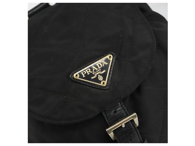 PRADA gesteppter Rucksack Nylon Black Gold Auth 192534 Schwarz Golden - Ansicht 16
