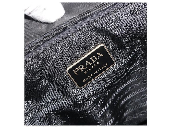 PRADA gesteppter Rucksack Nylon Black Gold Auth 192534 Schwarz Golden - Ansicht 20