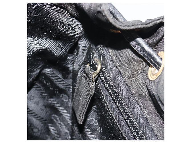 PRADA gesteppter Rucksack Nylon Black Gold Auth 192534 Schwarz Golden - Ansicht 24