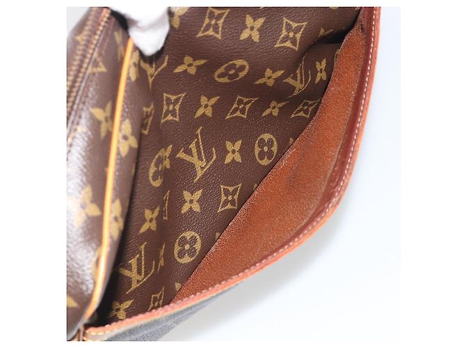 LOUIS VUITTON Monogram Compiegne 28 Clutch Bag M51845 LV Auth 197477 Monogramma - vista 18