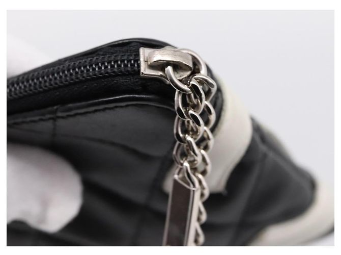 Pouch CHANEL Cambon Line Matelasse in pelle nera con CC argento Auth 197572A Nero - vista 13