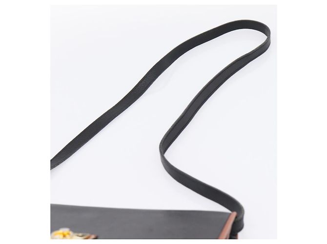 Céline Borsa a tracolla Circle in pelle nera e oro CELINE Auth am12378A Nero - vista 8