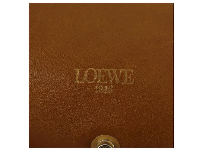 Funda para prendas LOEWE Anagram de cuero beige tono dorado Auth bs36558 - vista 18