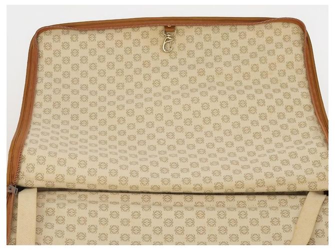 Funda para prendas LOEWE Anagram de cuero beige tono dorado Auth bs36558 - vista 21