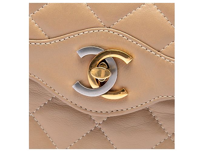 Borsa a tracolla Chanel Paris Limited Edition Small CC Quilted Lambskin Double Flap Beige - vista 5