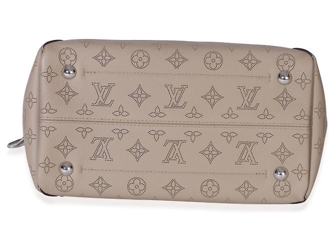 Louis Vuitton Galet Monogram Mahina Blossom MM Marrone - vista 7