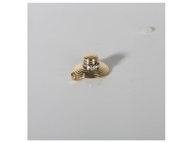 Tiffany & Co. Charm cappello a tesa larga in oro bianco e oro giallo con diamanti - vista 5