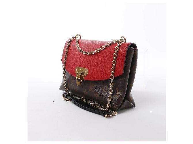 Borsa a tracolla Louis Vuitton Saint Placide Monogram x Taurillon in Brown x Red M43713 Rosso - vista 2