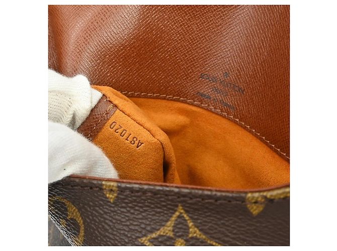Louis Vuitton Musette Salsa Monogram Canvas PM Castaño - vista 5
