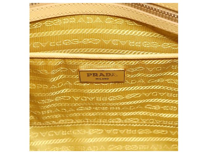 Prada Promenade Saffiano Leather Large Amarelo - vista 6