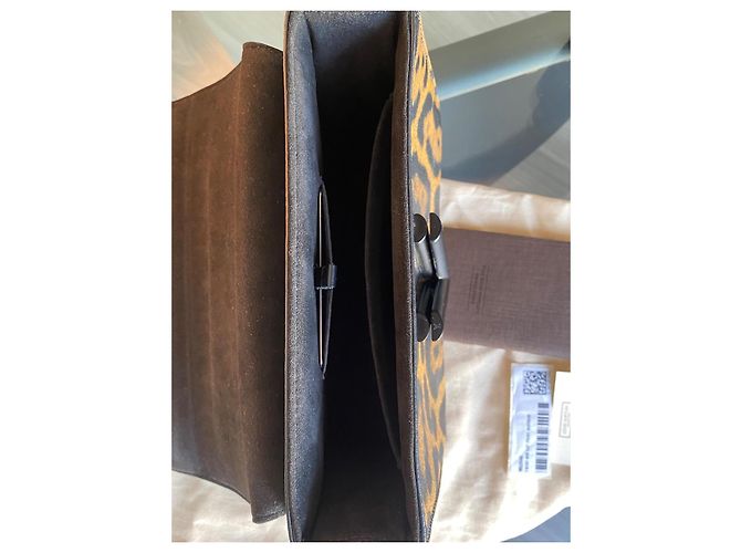 Borsa a mano Louis Vuitton Twist MM Cat Print Marrone Nero Stampa leopardo - vista 10