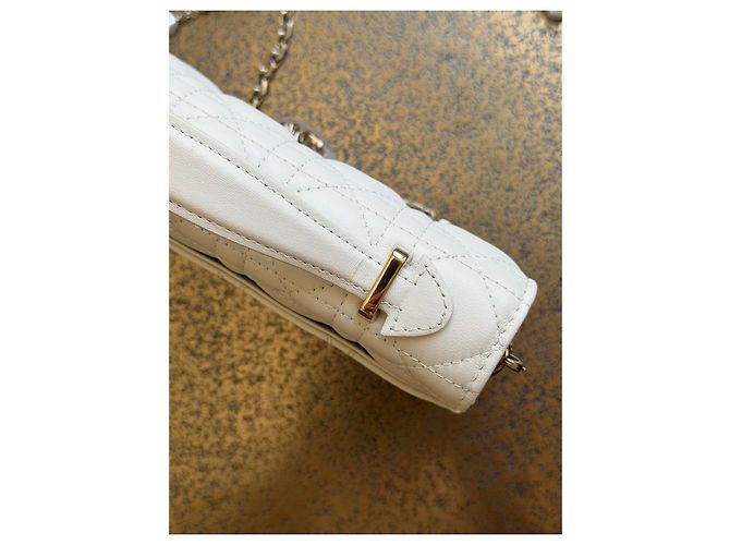 Christian Dior Lady Dior Wallet on Chain Beige - vista 10