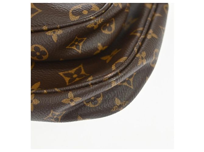 Louis Vuitton Multi Pochette Accessoires Monogram Canvas Small Marron - vue 7
