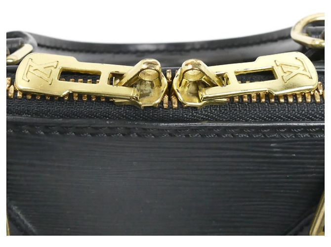 Louis Vuitton Alma Handtasche aus schwarzem Epi-Leder - Ansicht 8