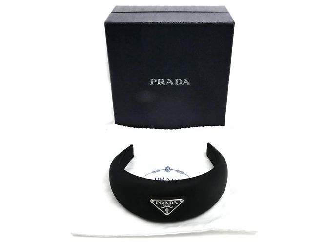 Fascia per capelli Prada in nylon nero con logo triangolare - vista 7