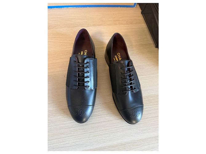 Scarpe Oxford Chanel in pelle nera Nero - vista 2