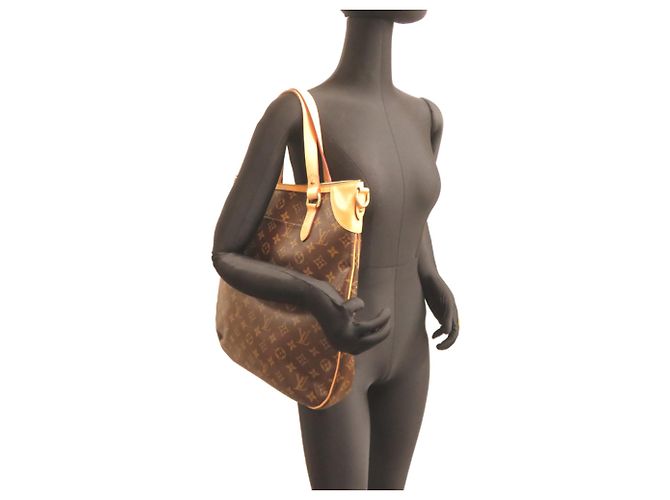 Borsa Louis Vuitton Odeon GM Marrone - vista 8