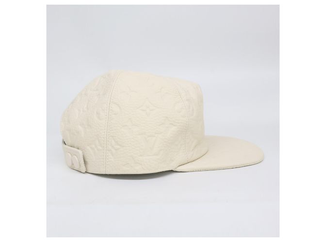 Cappellino Louis Vuitton Off-White Bianco sporco - vista 5