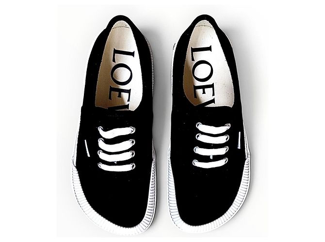 Sneakers Loewe Terra Vulca Lace UP in camoscio nero - vista 11