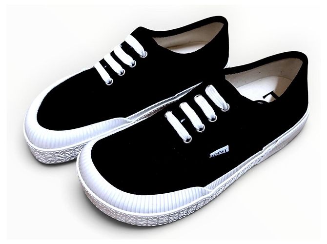 Sneakers Loewe Terra Vulca Lace UP in camoscio nero - vista 14