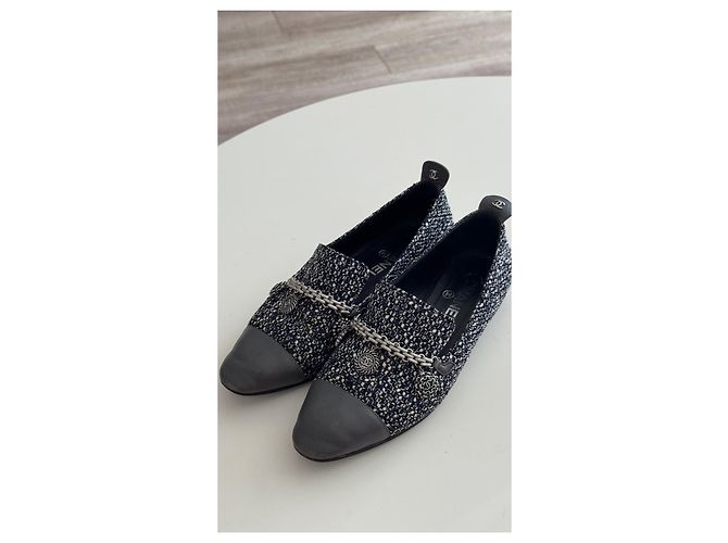 Ballerine in tweed Chanel con dettaglio a catena Nero Bianco - vista 13