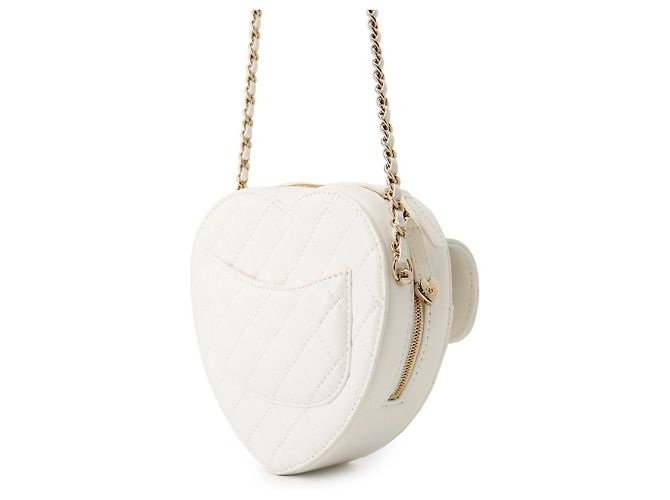 Borsa a tracolla Chanel Matelassé a forma di cuore Bianco - vista 2