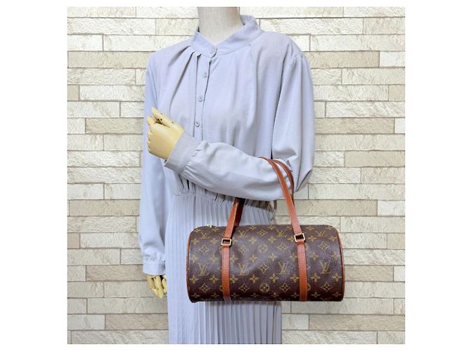 Borsa a mano Louis Vuitton Papillon 30 Monogram Marrone - vista 2